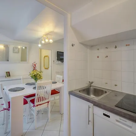 Apartment 2 Pieces Moderne Centre A1b237