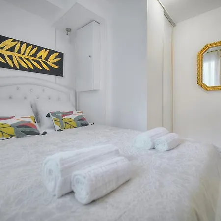 Apartment 2 Pieces Moderne Centre A1b237