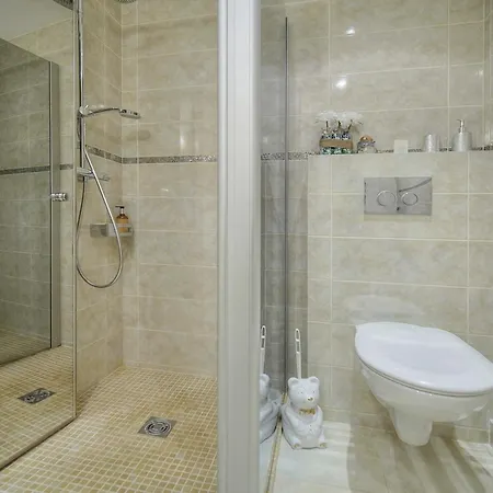 2 Pieces Moderne Centre A1b237 Apartment *